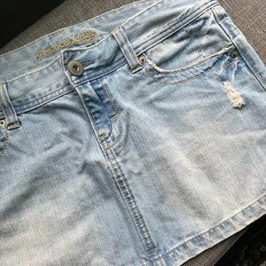 American Eagle distressed Jean Skirt
